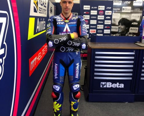 CEV e Supersport 300 con le tute moto Vircos-ruiz