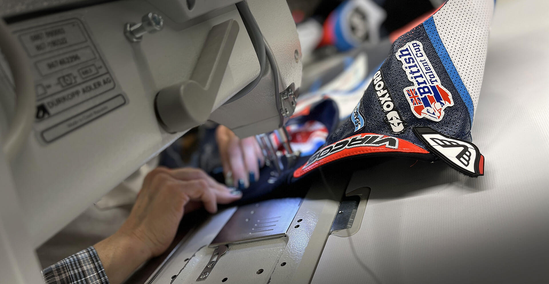 IMG-PRODUCTION-BSB-SUIT